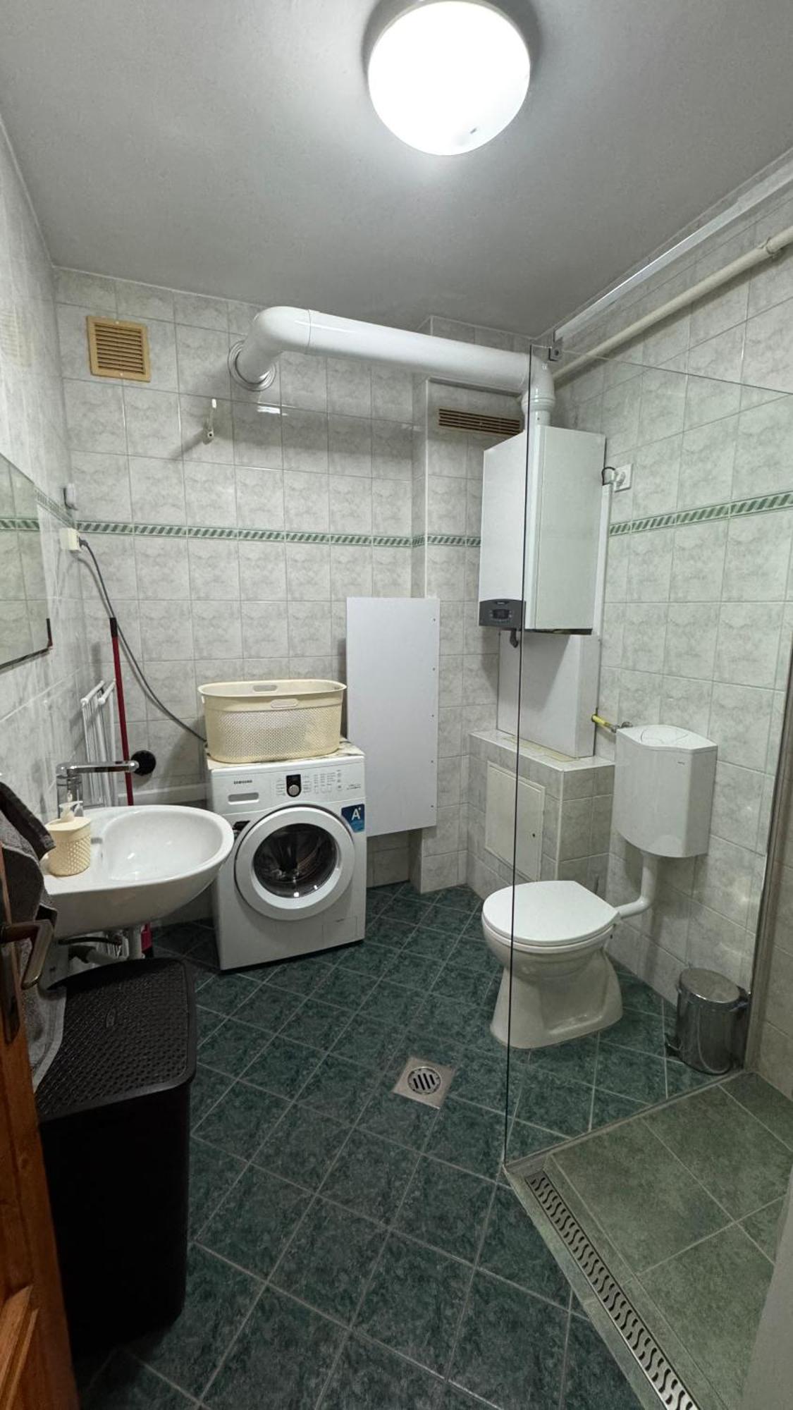 Veronika Lux Apartman Hajdúszoboszló Esterno foto